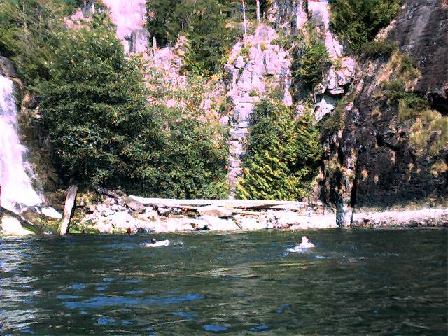 aug.13_07.jpg (92684 bytes)