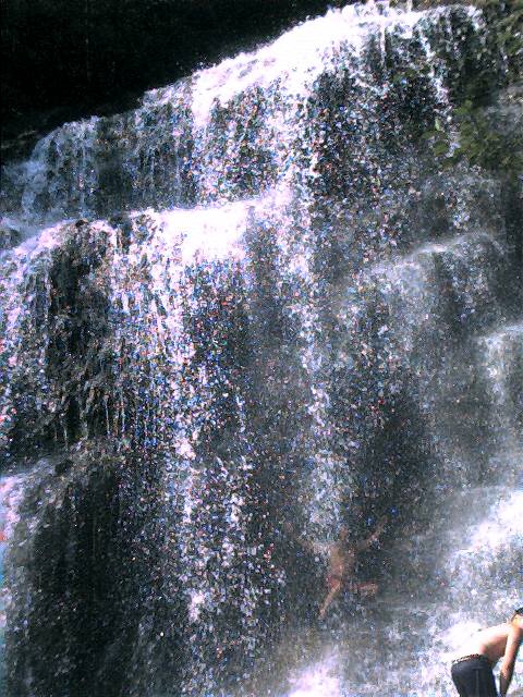 aug.13_10.jpg (91298 bytes)