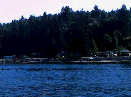pender01.jpg (42637 bytes)